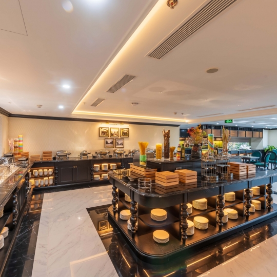Nhà hàng buffet Grand Luxury Hotel