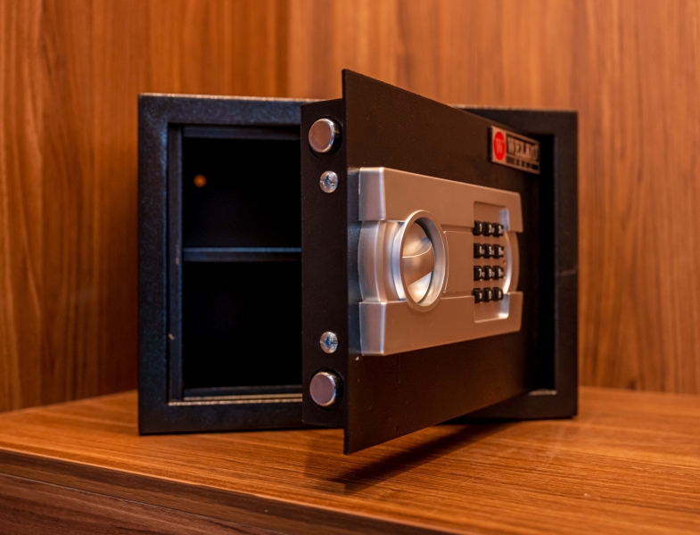 Premium Balcony: diện tích  25m² (ban công, view biển và thành phố)